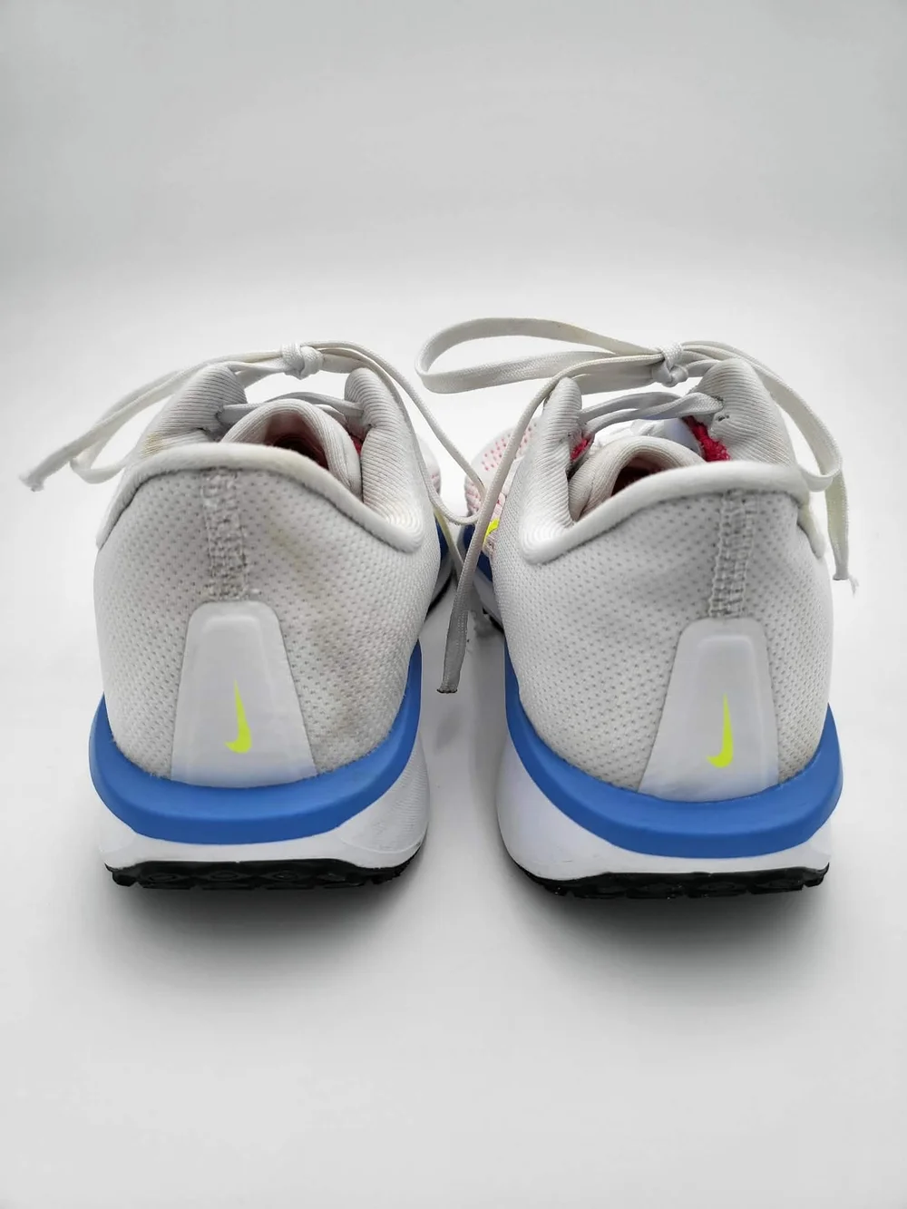 Nike breathable white